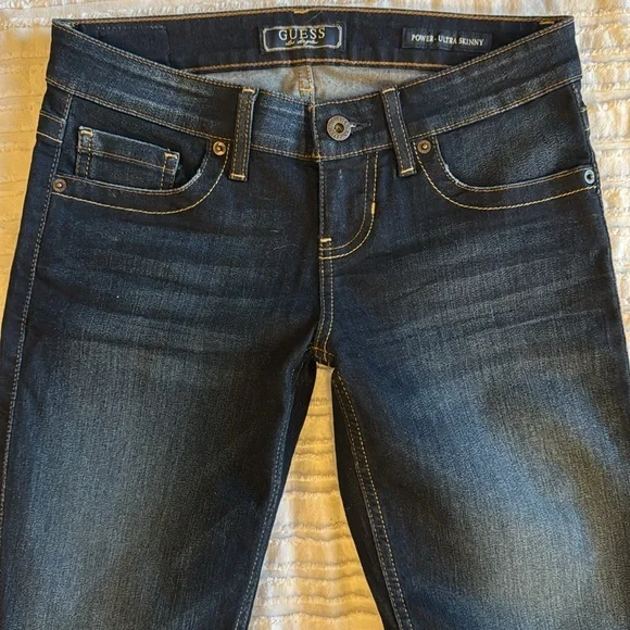 Guess Ultra Skinny Womens Crop Raw fringe hem Jeans sz 25 - Picture 3 of 8